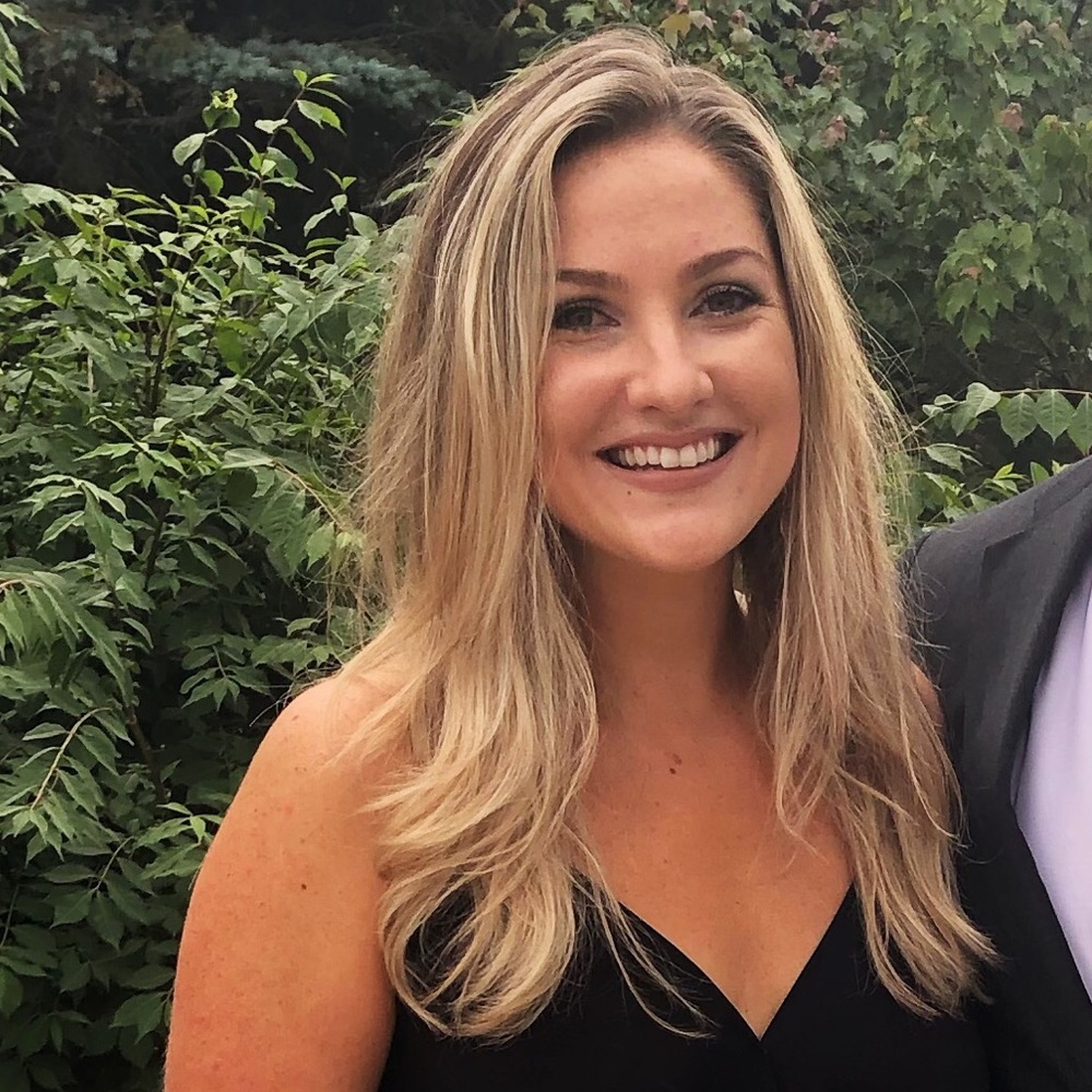 Meet your Posher, Elizabeth